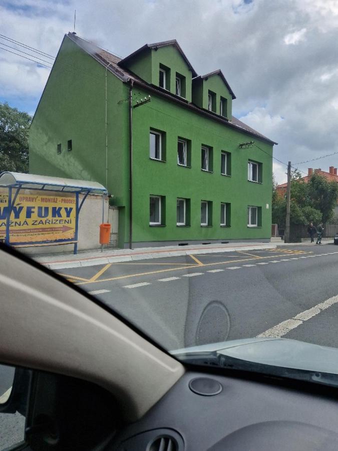 Penzion Dubi - Ruska 393 - 110 Esterno foto